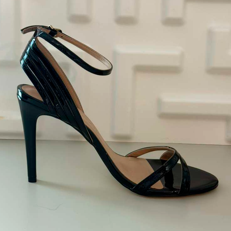 Sandal Metalizada Preta