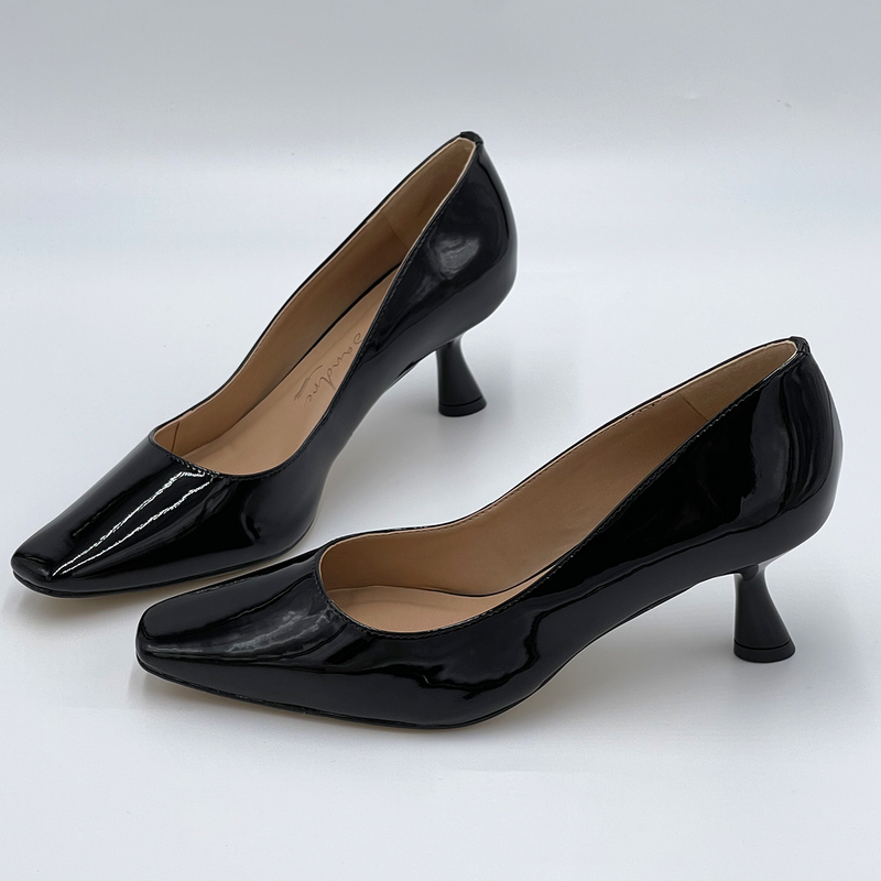 Scarpin Preto Salto Baixo