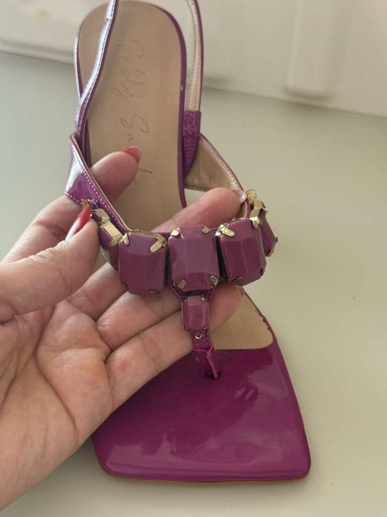 Sandal Margenta  Pedras